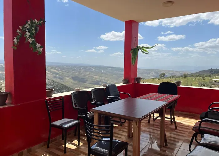 Al-Bustan House& Umm Qais